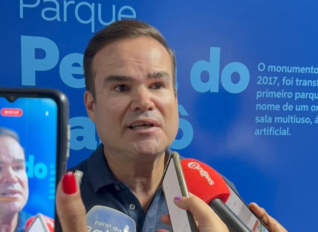 Cacá Leão defende federação entre PP e União Brasil e descarta aliança com PT na Bahia