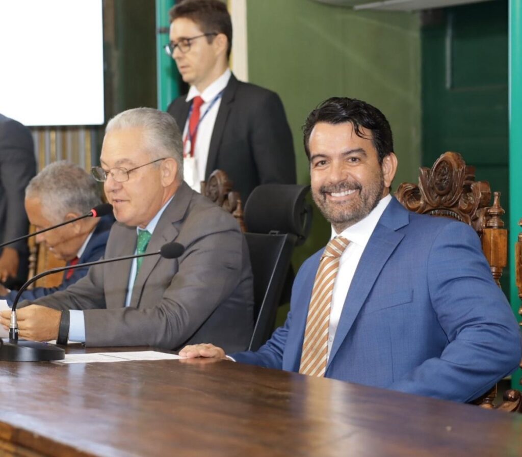 Paulo Magalhães Jr comemora reeleição de Ednaldo Rodrigues na CBF