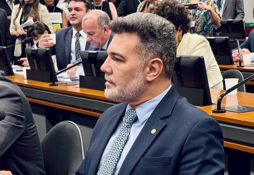Deputado é condenado a indenizar mãe de Cazuza por danos morais
