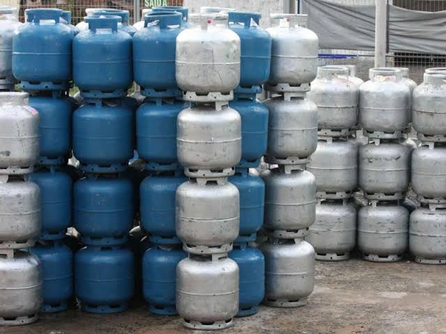 Governo prepara medida provisória para garantir gás gratuito a 17 milhões de famílias