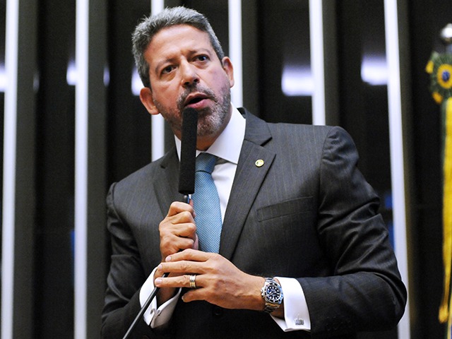 Câmara dos Deputados vota nesta quarta-feira (1º) isenção do IR para renda de até R$ 7,3 mil