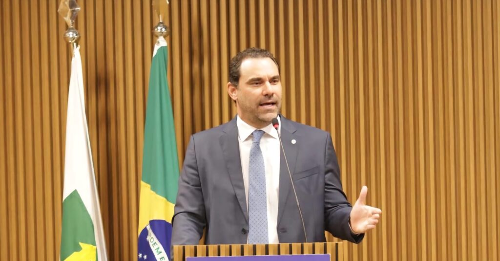 Deputado baiano é citado em investigação sobre obras superfaturadas no estado