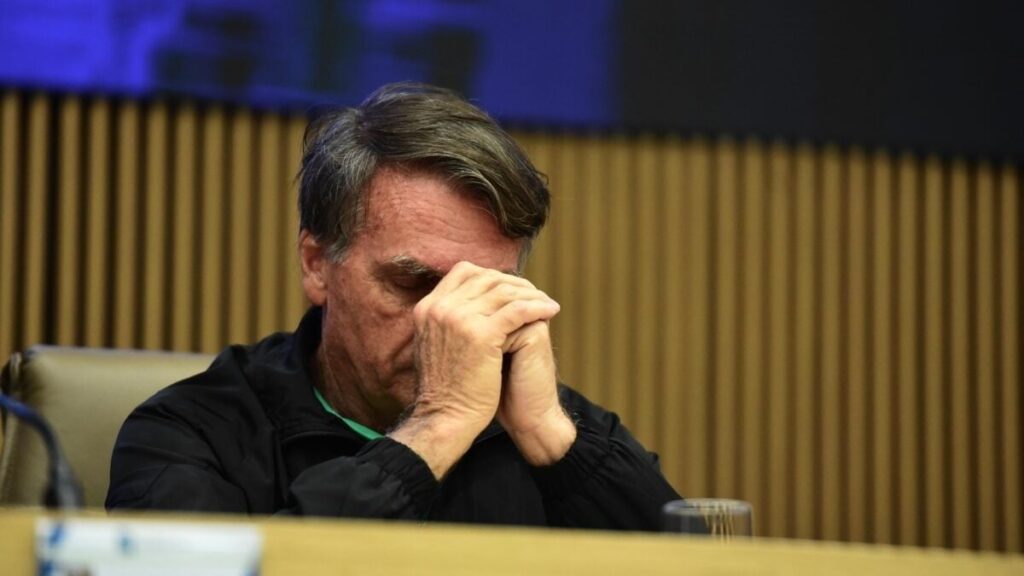 Moraes autoriza grupo de oração de Michelle e parlamentares a visitarem Bolsonaro nesta quarta (8)