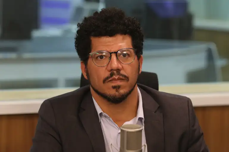 Secretário do governo critica relator e chama PL Antifacção de “PEC da Blindagem”