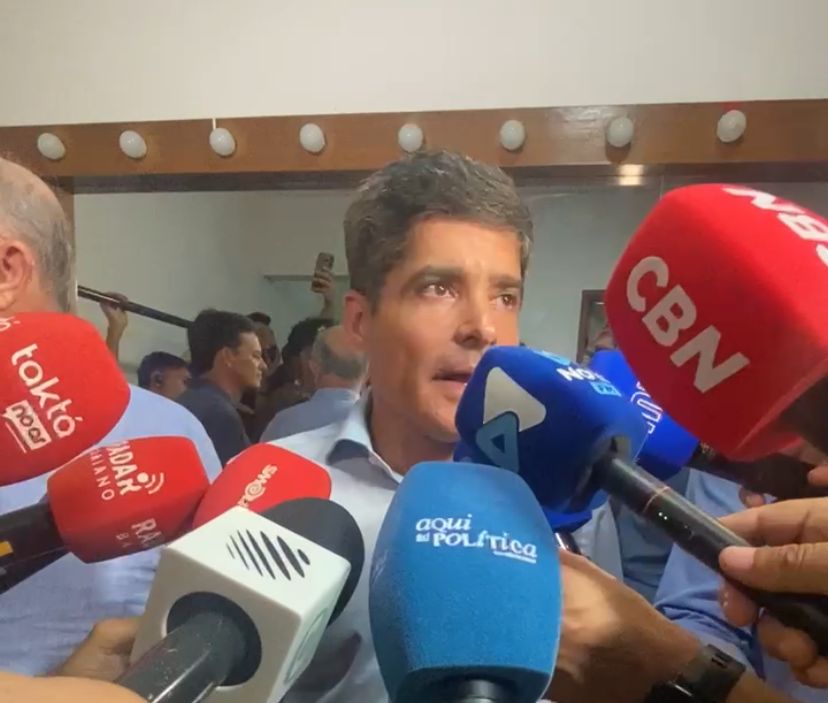 ACM Neto critica Adolpho Loyola por imagens da ponte Salvador-Itaparica e acusa governo de enganar população