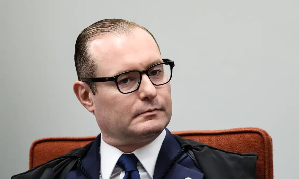 Ministro do STF rejeita pedido de deputado para criação de CPI do Banco Master