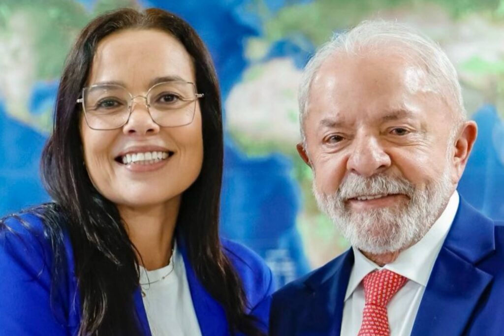 Juliana Brizola promete apoio à reeleição de Lula e consolida aliança com PT e PSOL no RS