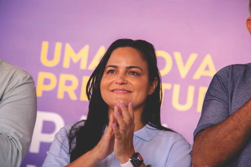Débora Regis celebra avanço de Lauro de Freitas para nota B na Capag do Tesouro Nacional