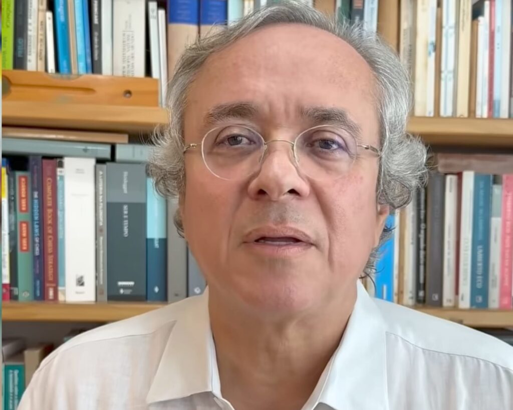 João Carlos Salles é eleito reitor da Ufba e retorna ao comando da universidade após quatro anos