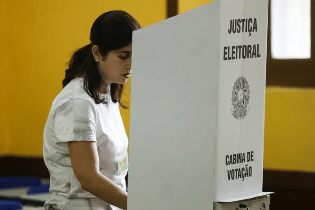 Datafolha divulga primeira pesquisa presidencial após início da campanha na sexta-feira
