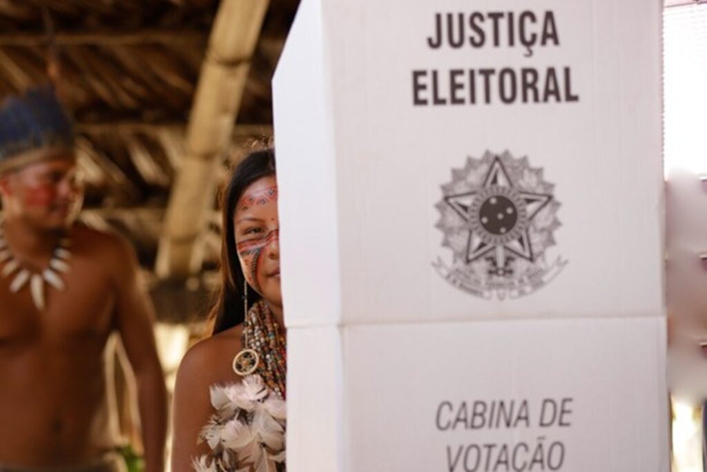 Brasil terá recorde de candidaturas indígenas nas eleições de 2026, aponta levantamento