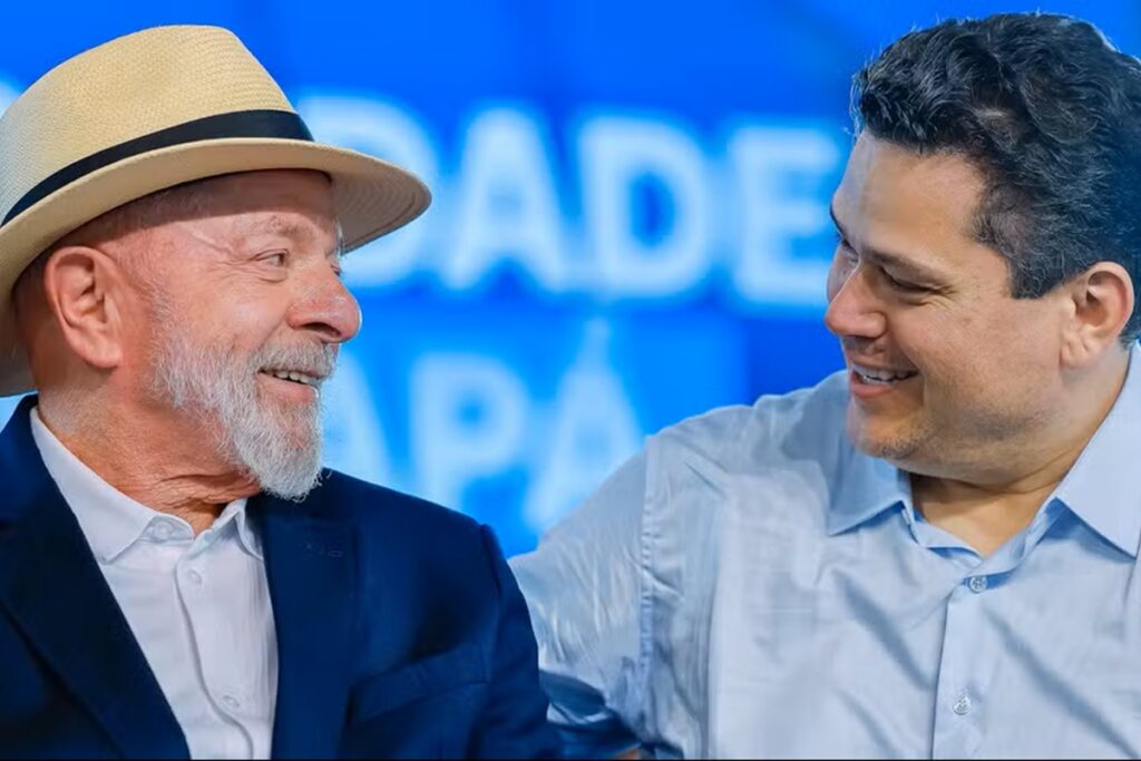 Lula e Alcolumbre selam reaproximação com visita à operação da Petrobras no Amapá