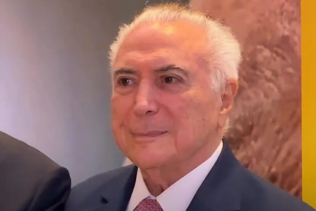 Michel Temer defende polarização de ideias, critica “radicalização” e diz que “debate de nomes” fragiliza democracia Michel Temer defende polarização de ideias, critica 'radicalização' e diz que 'debate de nomes' fragiliza democracia