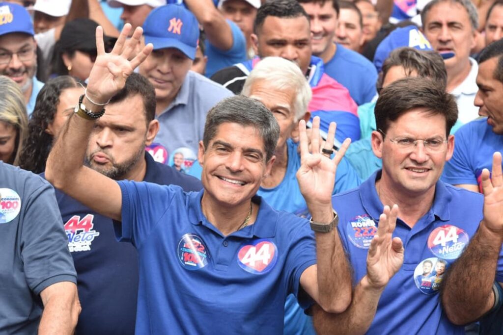 ACM Neto promete ampliar acesso à água na Bahia e critica taxas "abusivas" cobradas pela Embasa