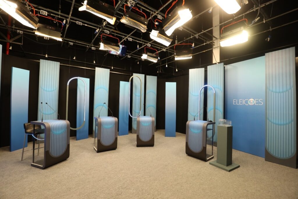Rede Bahia anuncia debates com candidatos ao Senado e ao Governo da Bahia; confira datas e convidados