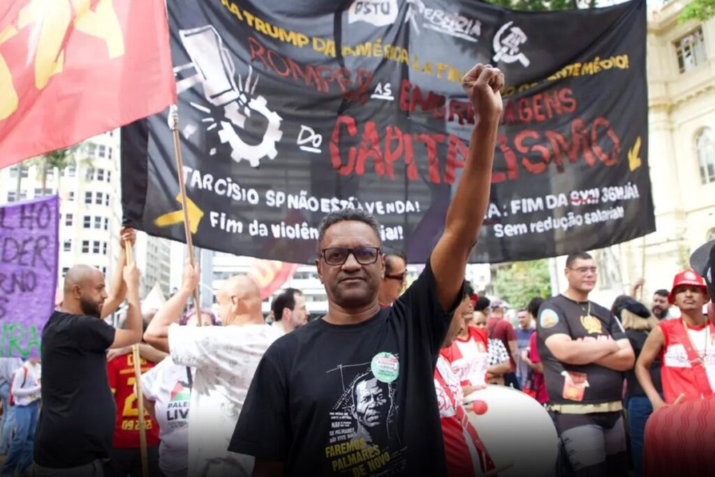 Hertz Dias critica exploração da Margem Equatorial e defende reestatização completa da Petrobras durante agenda em Salvador