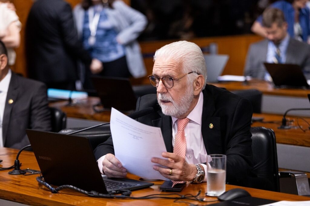 Senado aprova proposta de Jaques Wagner para promover economia circular e reduzir resíduos no Brasil