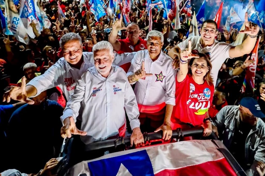Jerônimo convoca militância para reta final e diz que eleição representa defesa de "projeto" para Bahia e Brasil