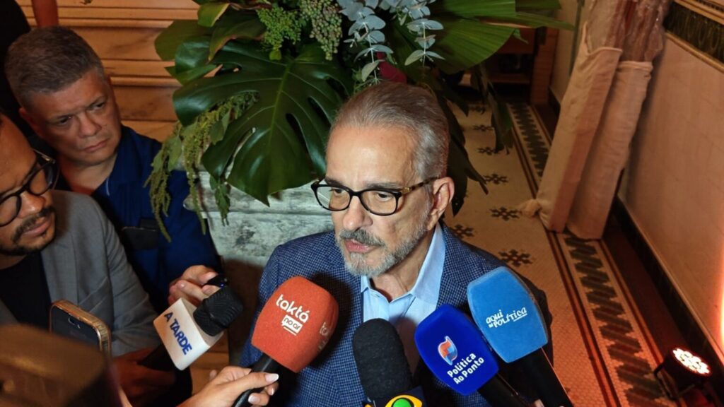 Antônio Lavareda analisa eleições 2026 como acirrada e vê crescimento da movimento da direita