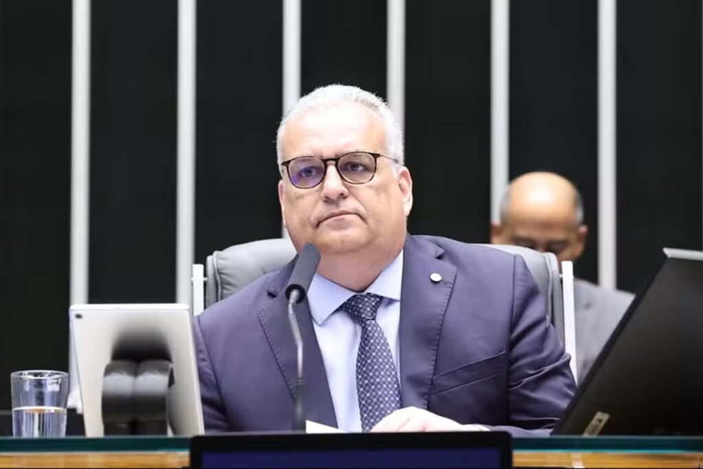 Alfredo Gaspar aposta em ACM Neto para ampliar votação de Flávio Bolsonaro na Bahia em mais de 1 milhão de votos
