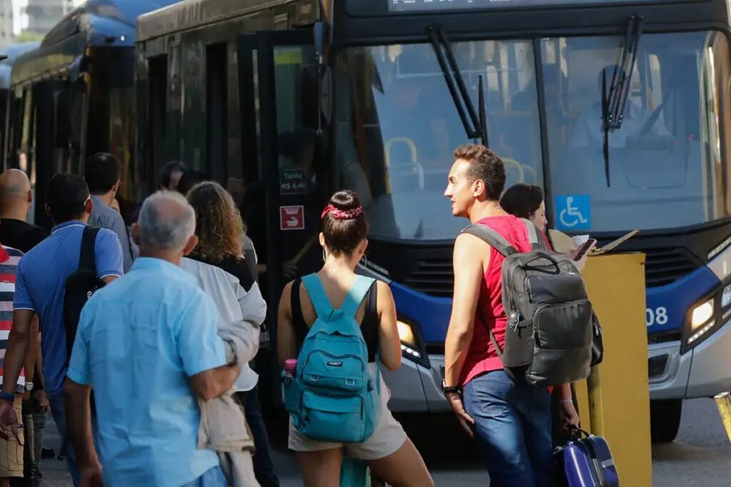 Frota de ônibus