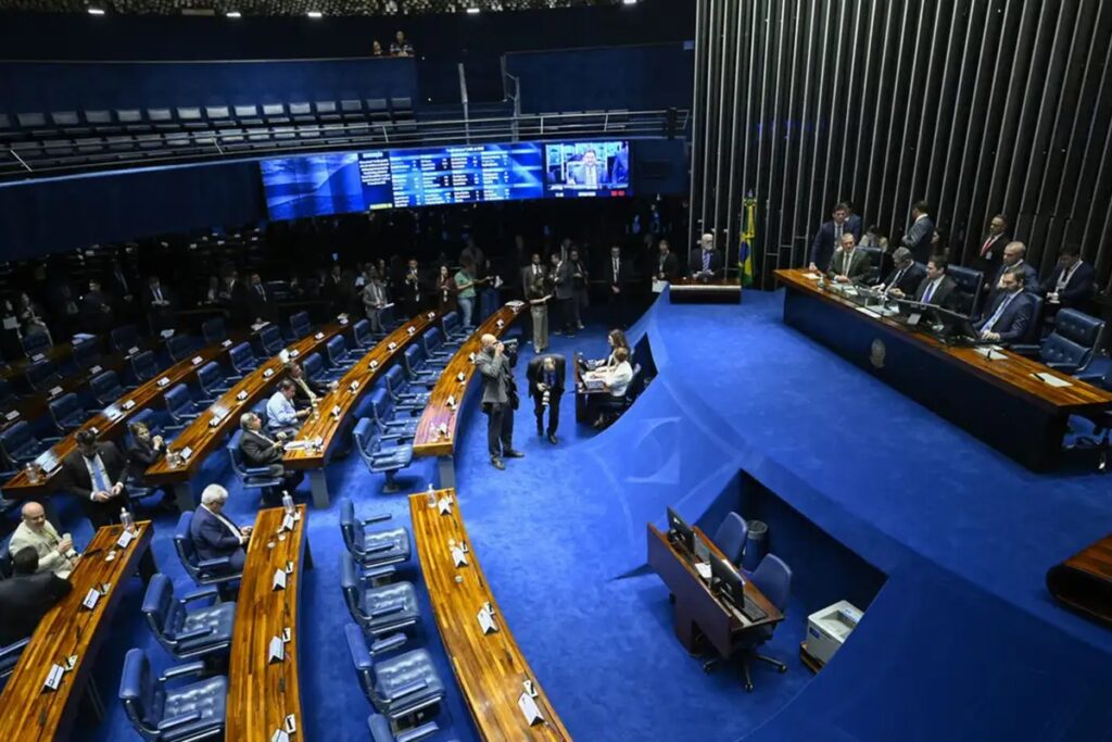 PL elege 19 senadores, chega a 28 cadeiras e amplia domínio no Senado a partir de 2027
