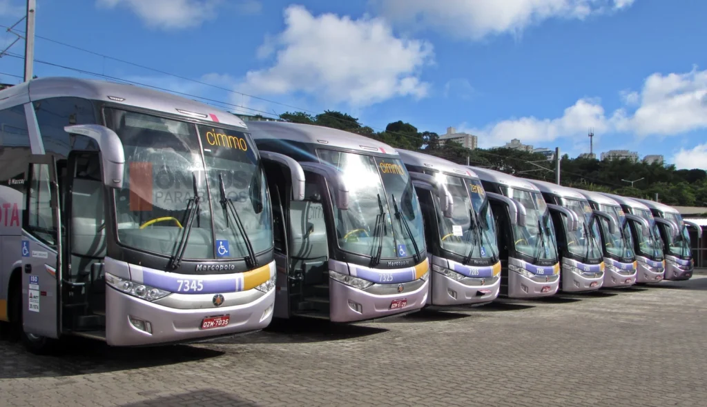 Jerônimo Rodrigues anuncia transporte intermunicipal gratuito no segundo turno das eleições